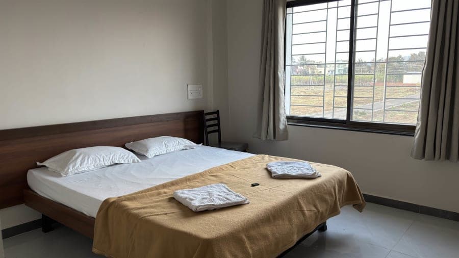 Regular Room